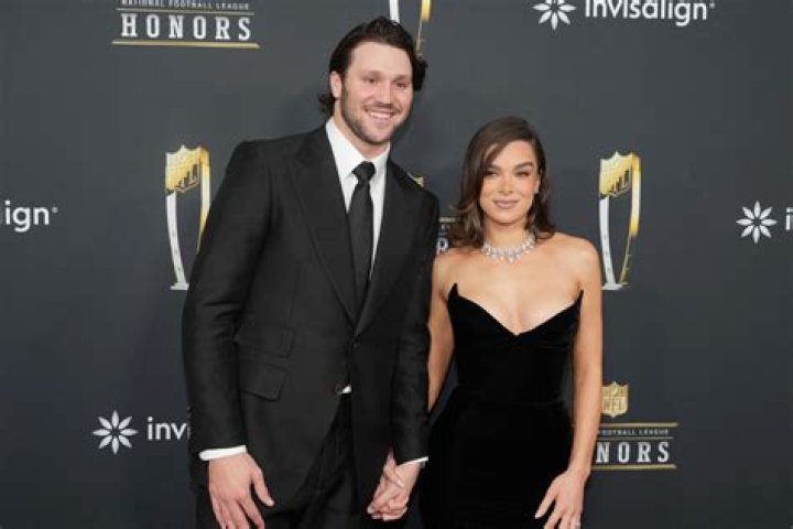 How Did Josh Allen and Hailee Steinfeld Meet? Unveiling Their Love Story