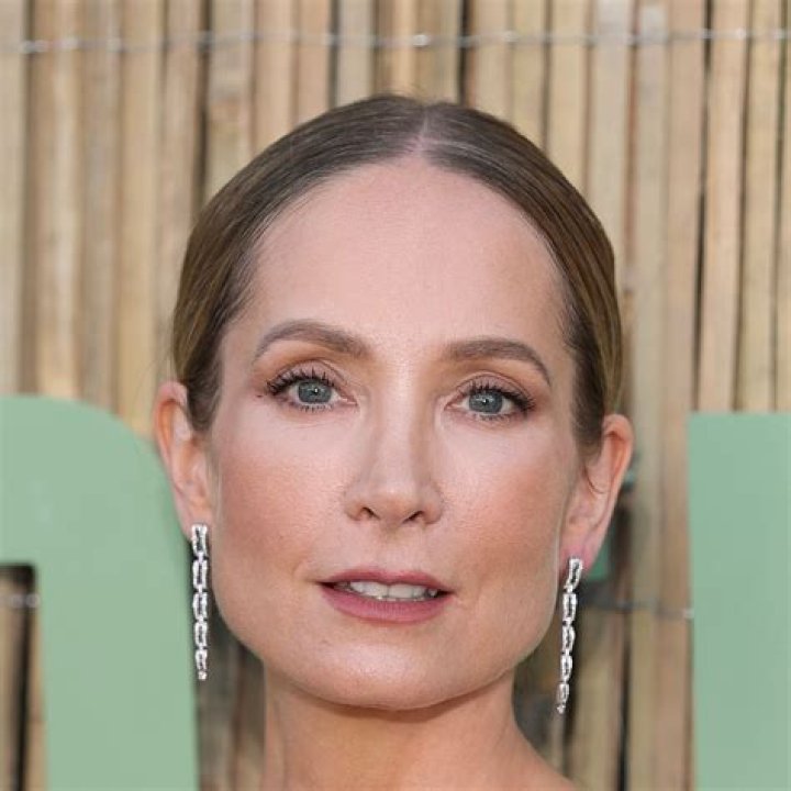 Joanne Froggatt: The Rising Star of Modern Cinema
