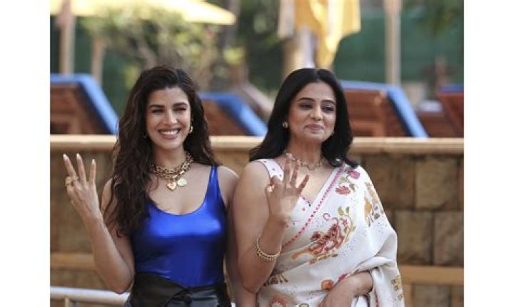 Nimrat Kaur Fashion Style: A Fusion of Elegance and Tradition