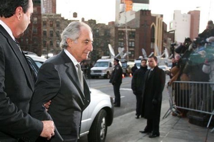 Ruth Madoff: The Untold Story Behind the Woman at the Center of the Largest Ponzi Scheme