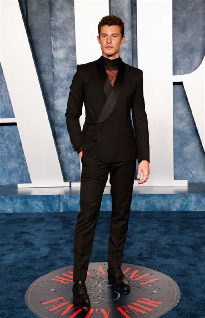 Shawn Mendes Suit: A Comprehensive Guide to Style and Fashion